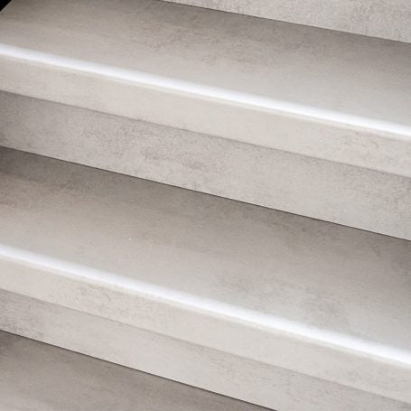 Trap Overzettreden - Beton Grijs Stootbord (Uitlopend)