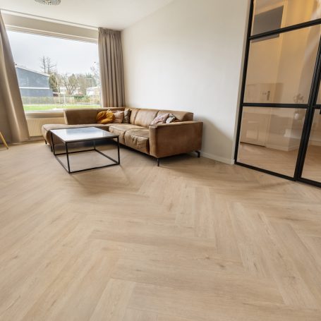 Floer Walvisgraat Click PVC - Gaia Grijsbeige